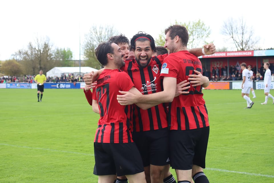 Derbes Derby endet 2:1