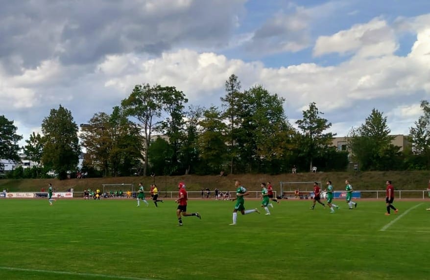 Das Verbandsliga-Team gewinnt 1:2 – das Bezirksliga-Team muss sich mit 2:3 geschlagen geben