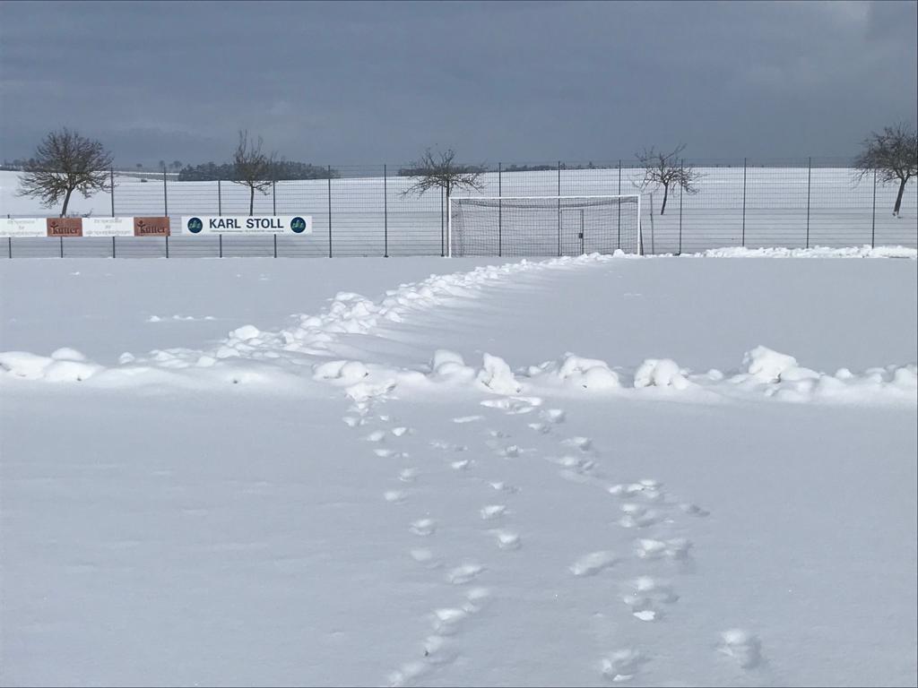 Wintereinbruch auf dem Härtsfeld: Schlechte Prognose fürs kommende Spielwochenende